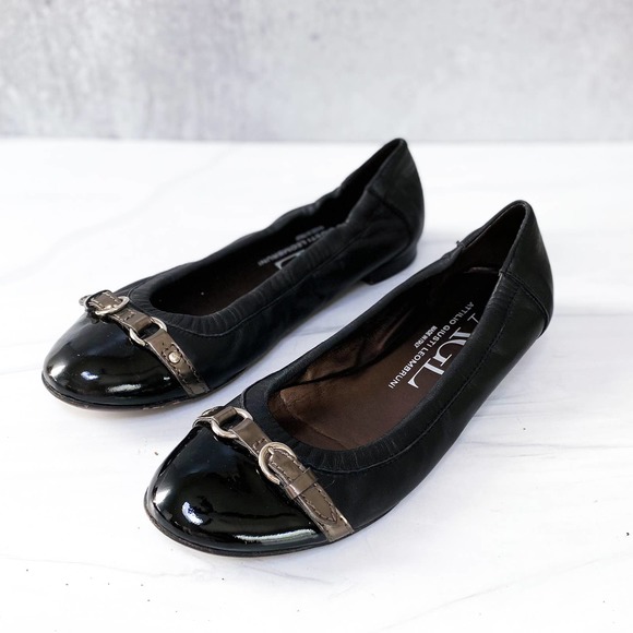 Attilio Giusti Leombruni Black Leather Cap Toe Buckle Flats Size 8.5 - Picture 1 of 11